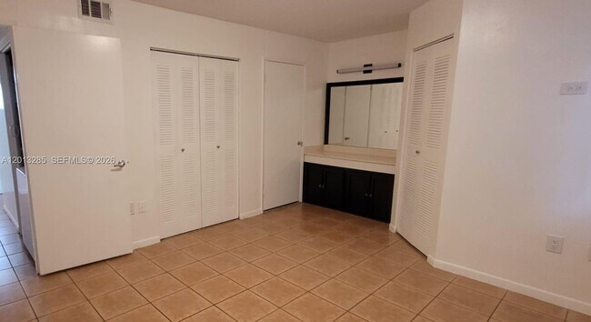 Building Photo - 14901 SW 80th St