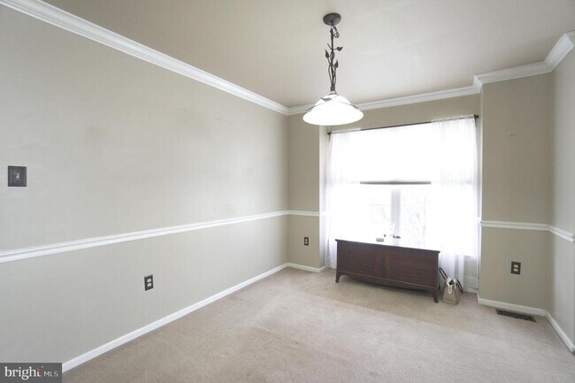 Building Photo - 2041 Greenes Way Cir