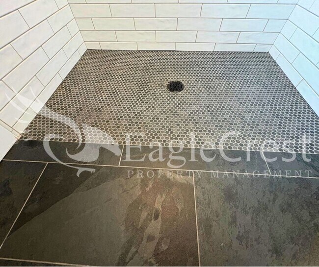Building Photo - Contemporary Home With A Covered Patio & Quartz Countertops