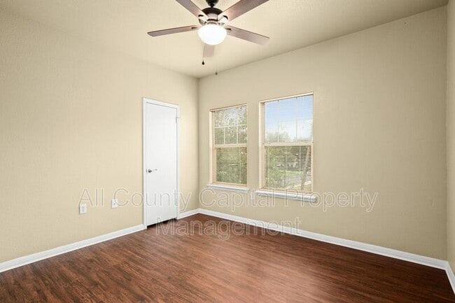 Building Photo - 1812 Maple Ave