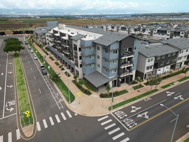 Building Photo - MOVE IN READY! 1 Bd, 1 Ba in Kaikea At Ho'opili