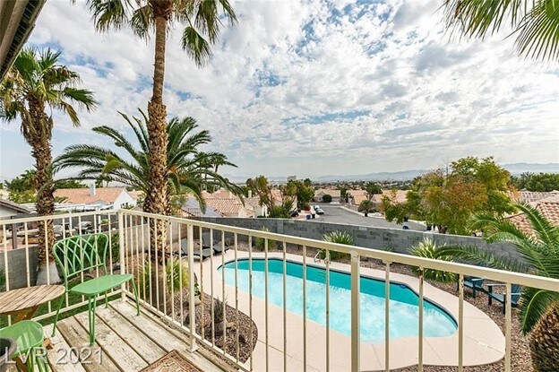 Building Photo - 1641 Duarte Dr