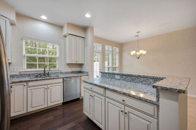 Building Photo - 3 Bedroom Townhome in Mechanicsville – $2,400/mo
