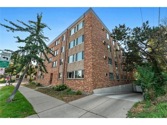 Building Photo - 4400 Upton Ave S