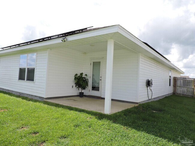 Building Photo - 5903 Laurel Oak Dr