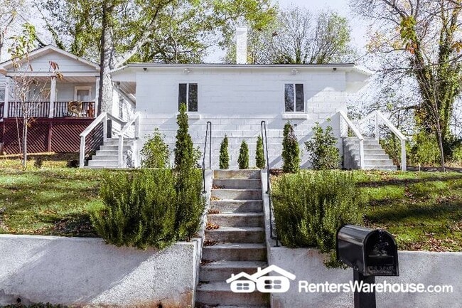 Building Photo - 958 Smith St SW