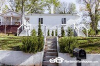 Building Photo - 958 Smith St SW