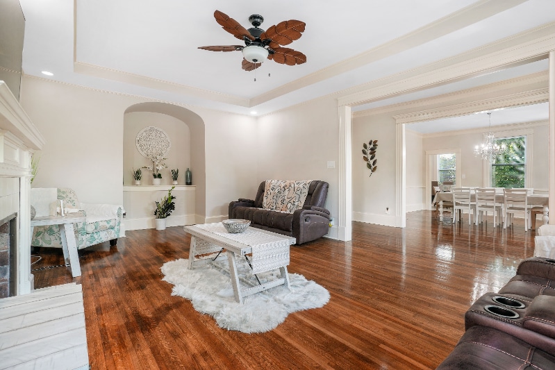 Building Photo - 146 E Fairview Ave