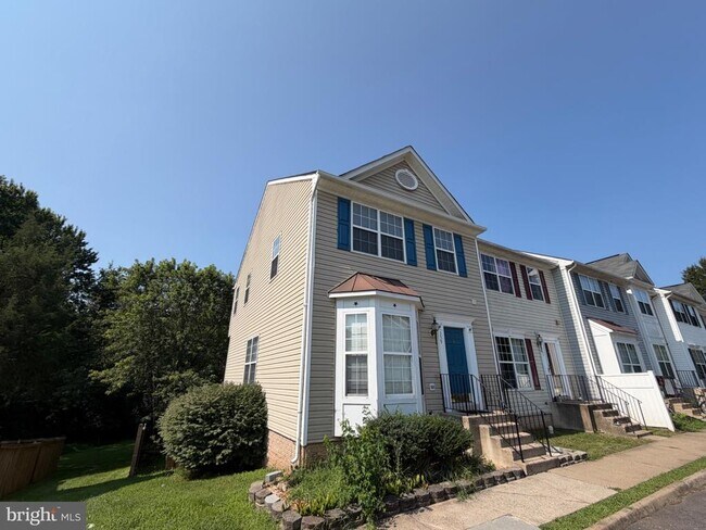 Building Photo - 359 Snyder Ln