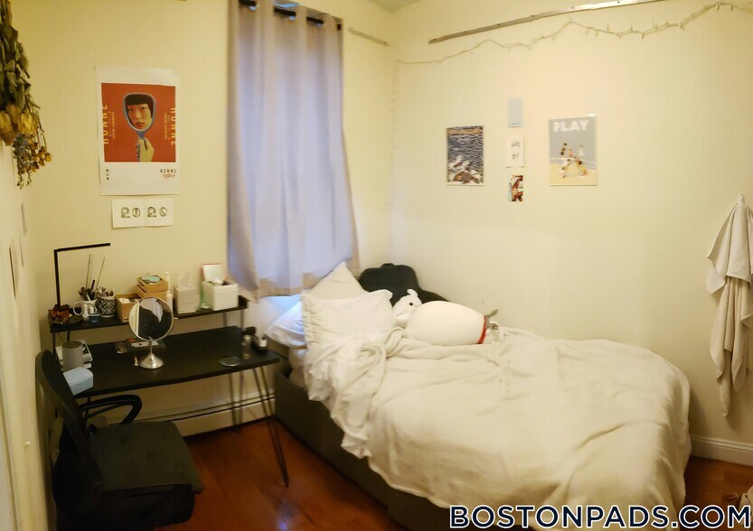 Building Photo - 55 St Stephen St