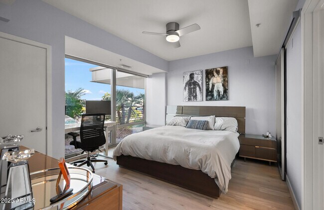 Building Photo - 7167 E Rancho Vista Dr