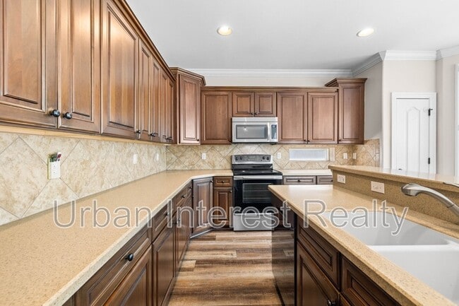 Building Photo - 164 Dominica Ct