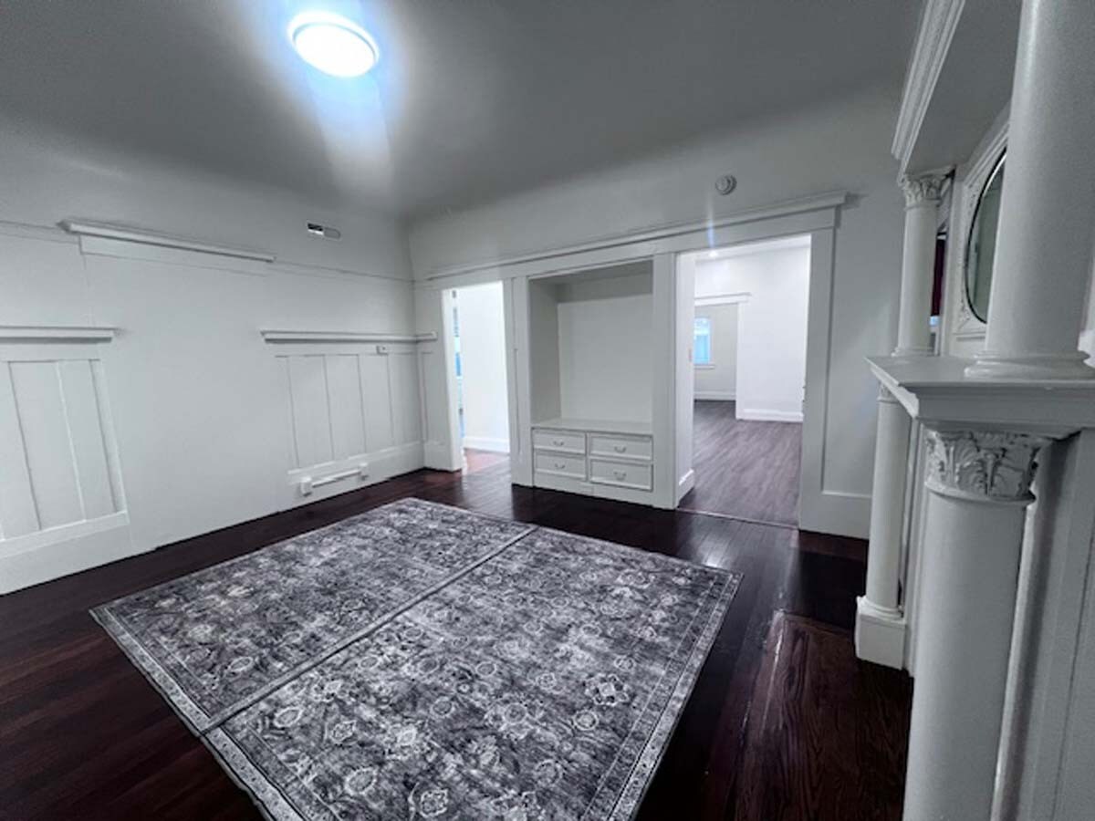 Building Photo - 1301 Adeline St