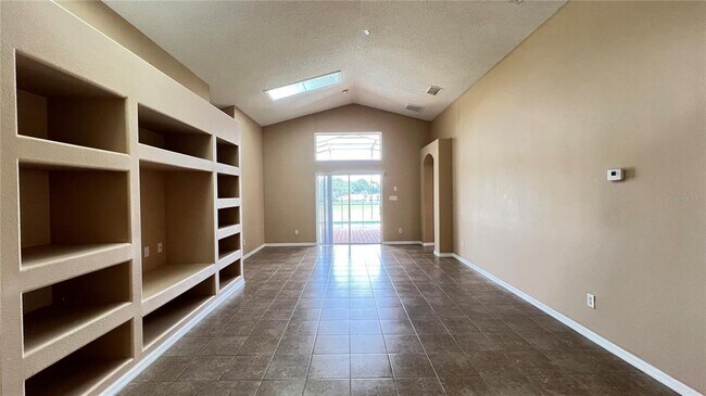 Building Photo - 3024 Samosa Hill Cir