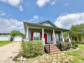 Building Photo - 289 Heatherwood Dr
