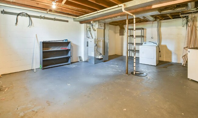 Building Photo - 139 Belview Ave