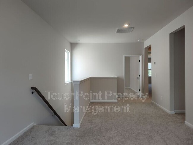 Building Photo - 5821 Wentwood Ct