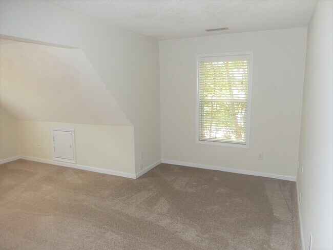 Building Photo - 8722 Harps Mill Rd