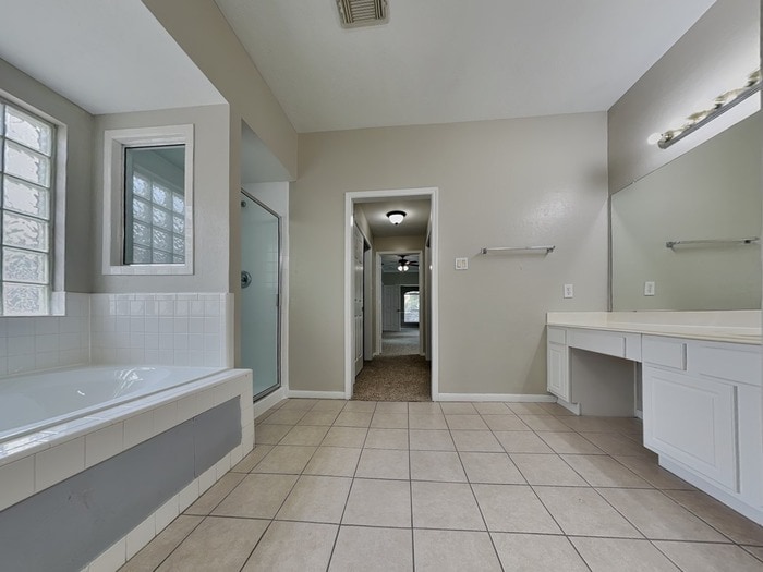 Building Photo - 15535 Downford Dr