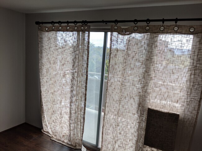 Building Photo - 200 Highland Ave