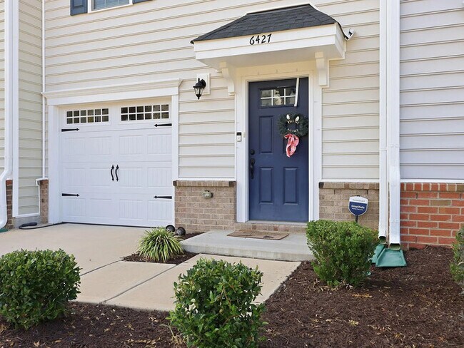 Building Photo - Lease OR Lease to Own