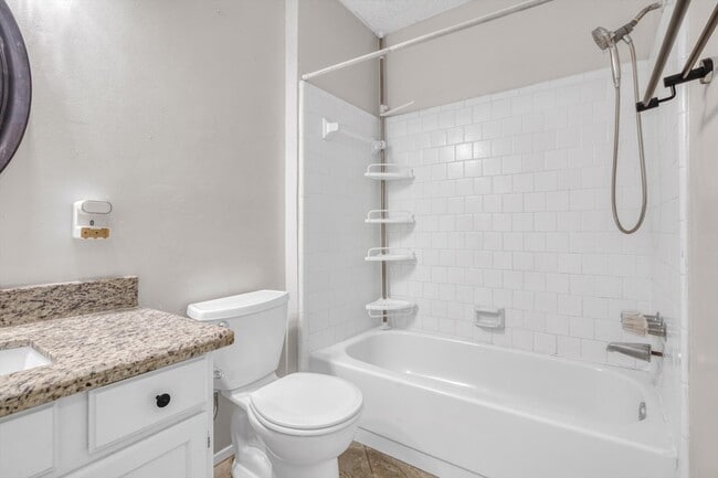 Building Photo - 7431 Ridgeberry Dr
