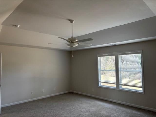 Building Photo - 4265 Oak Dr