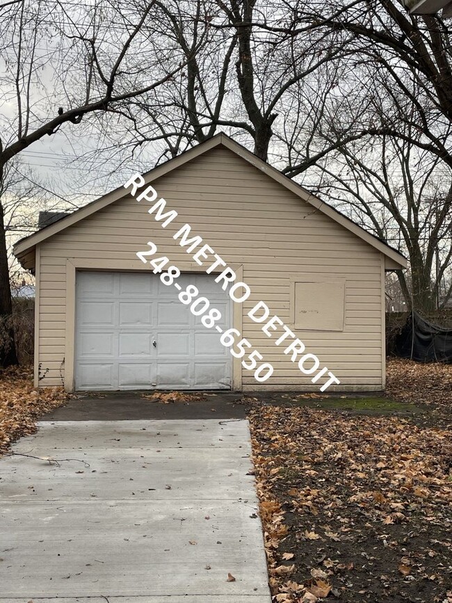 Building Photo - 2 Bedroom Ranch in Inkster