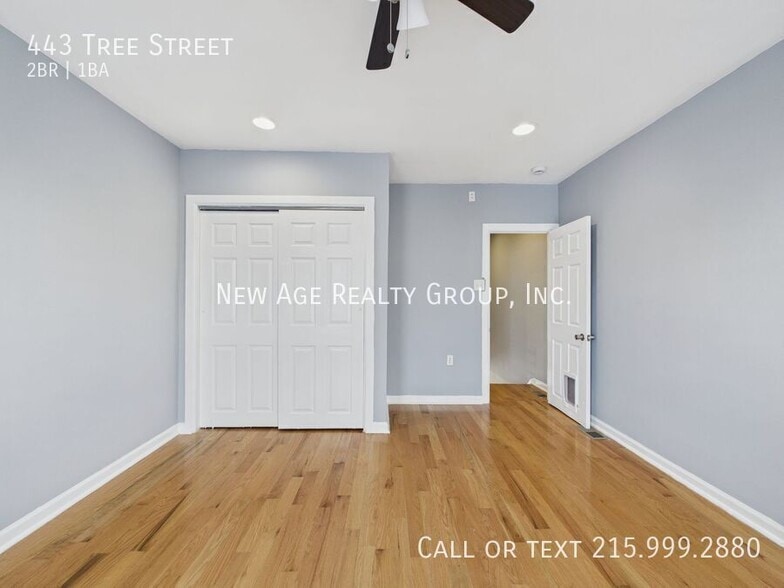 Building Photo - 443 Tree St