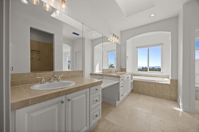 Building Photo - 7479 Mermaid Ln