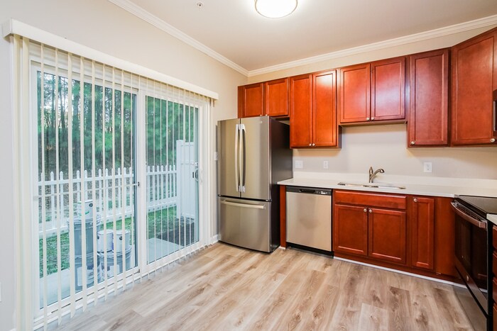 Building Photo - 201 Coalinga Lane