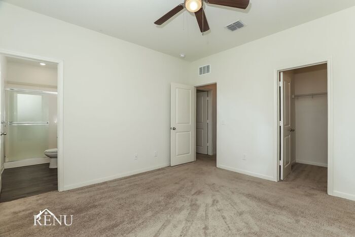 Building Photo - 5102 Dawn Break