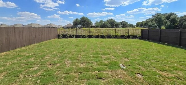 Building Photo - 1633 Four Waters Lp