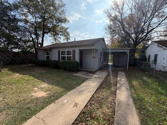 Building Photo - Remodeled Sunset Acres Home