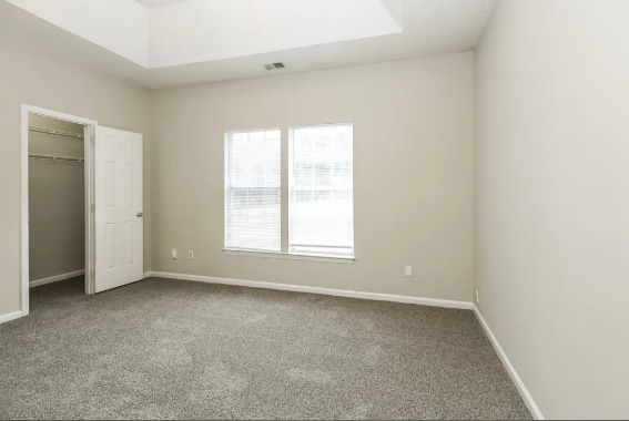 Building Photo - 1101 Gretna Green Dr