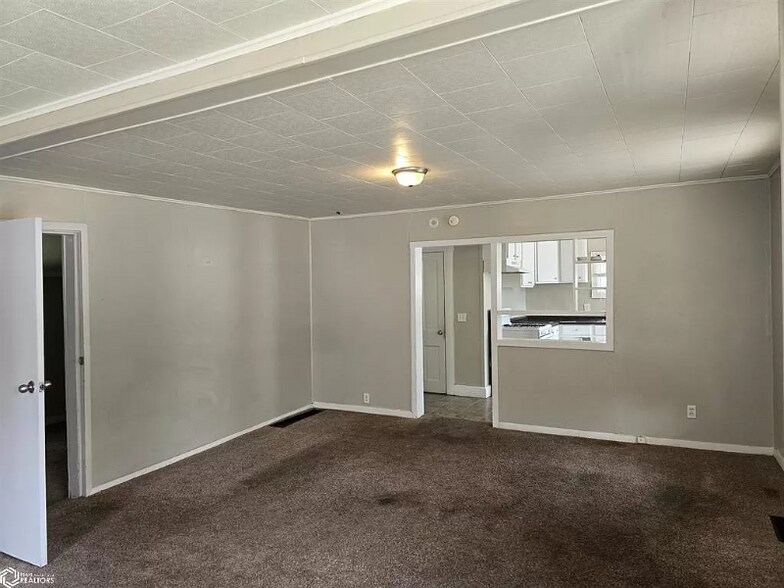 Building Photo - 1406 Corse St