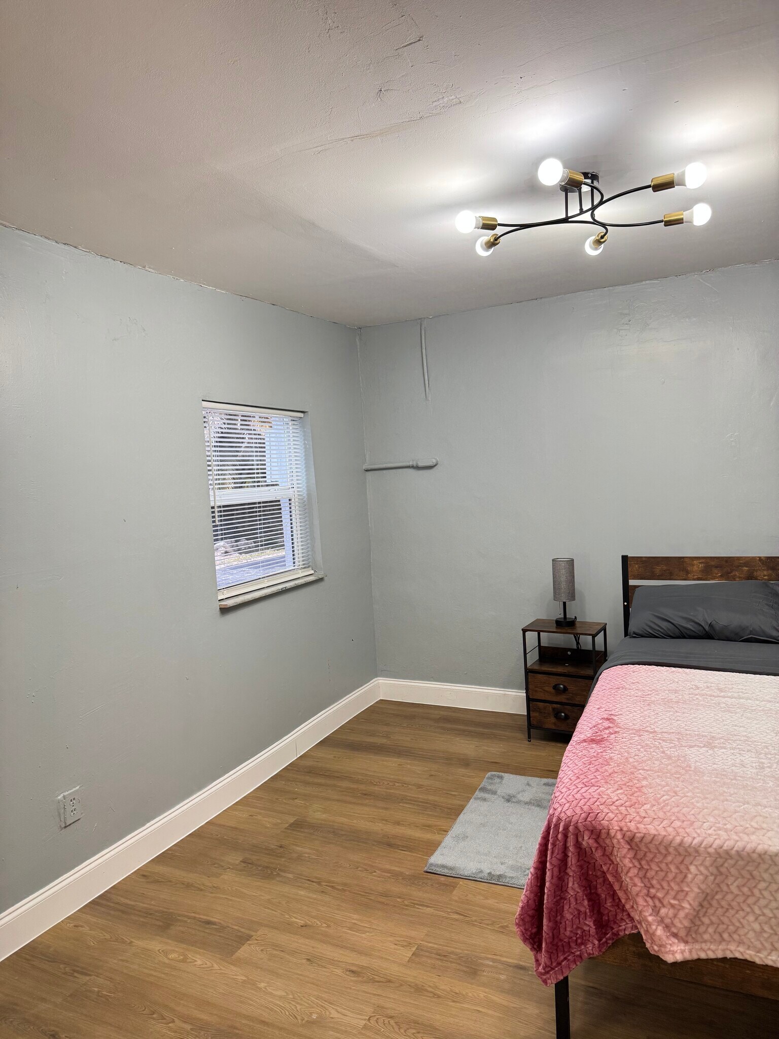 Bedroom 2 - 414 N 60th Way