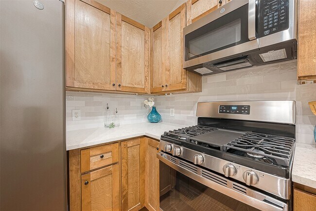 Building Photo - 2910 Crescent Bend Rd
