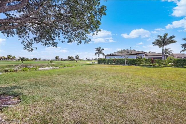Building Photo - 18031 Greenwood Dr