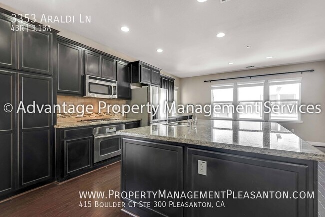 Building Photo - 3353 Araldi Ln