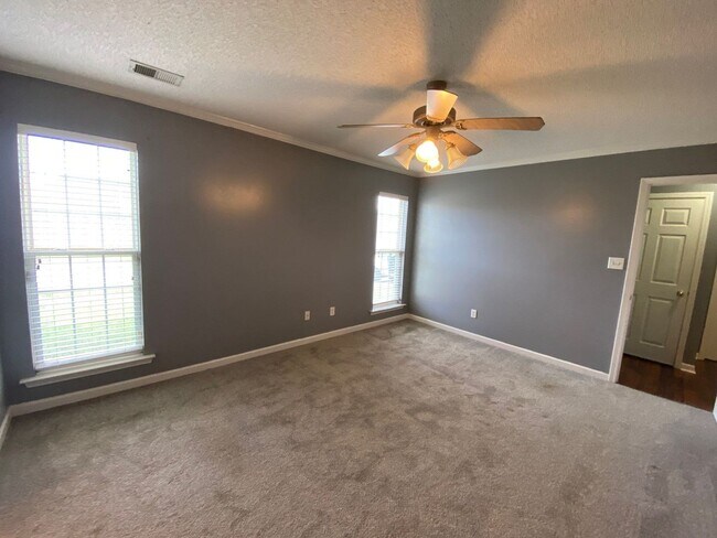 Building Photo - 10162 Eveninghill Cv