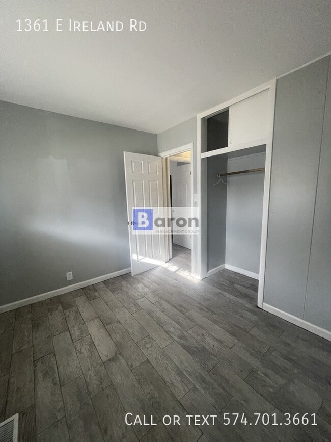 Building Photo - 1361 E Ireland Rd