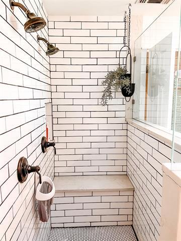 Building Photo - 9017 Conway Rd