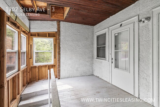 Building Photo - 1702 Selby Ave