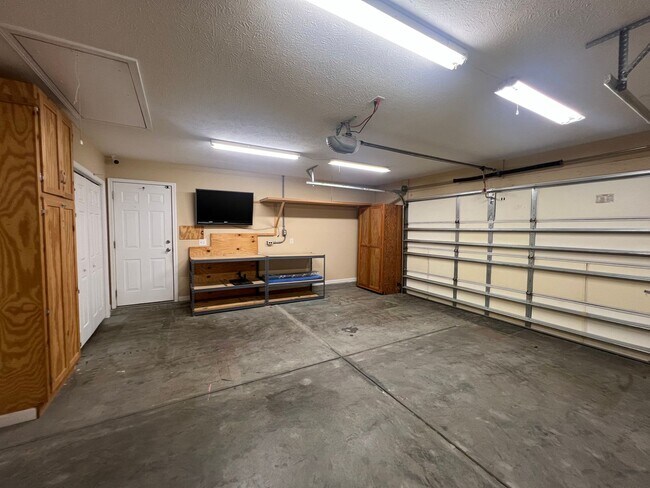 Building Photo - Conway - 3 Bedroom / 2 Bathroom House