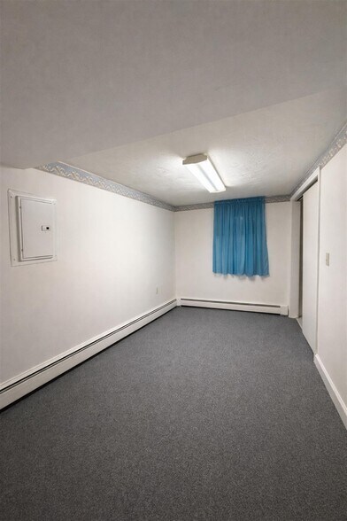 Building Photo - 107 2nd St