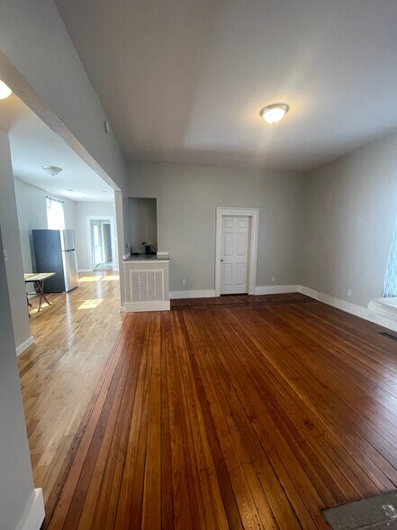 Building Photo - 405 Harrison St