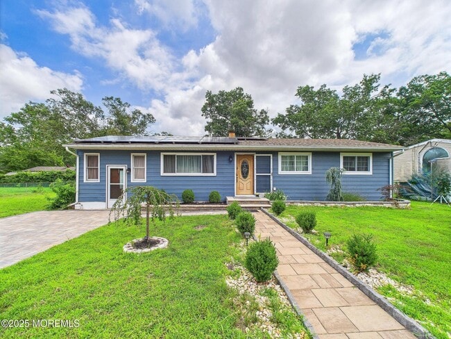 Primary Photo - 2668 Midway Ave