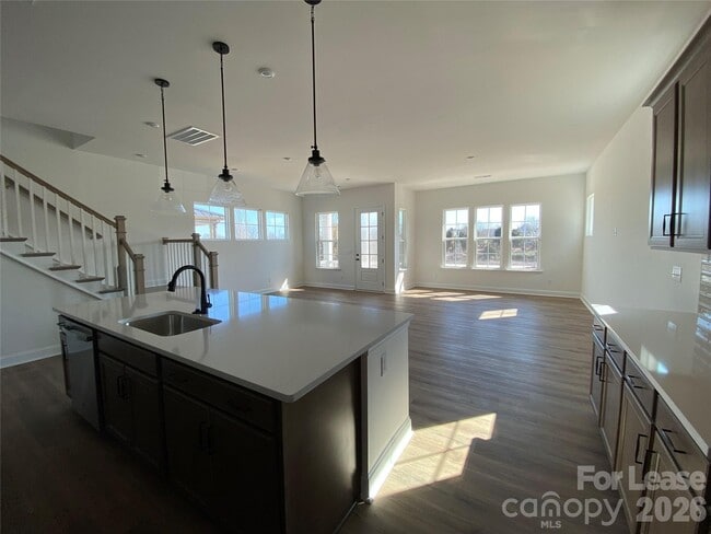 Building Photo - 4016 Hickory Pl Ln