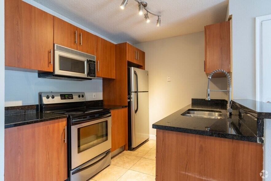 Atlantica 2760 Mayport Rd Jacksonville FL 32233 Apartment Finder